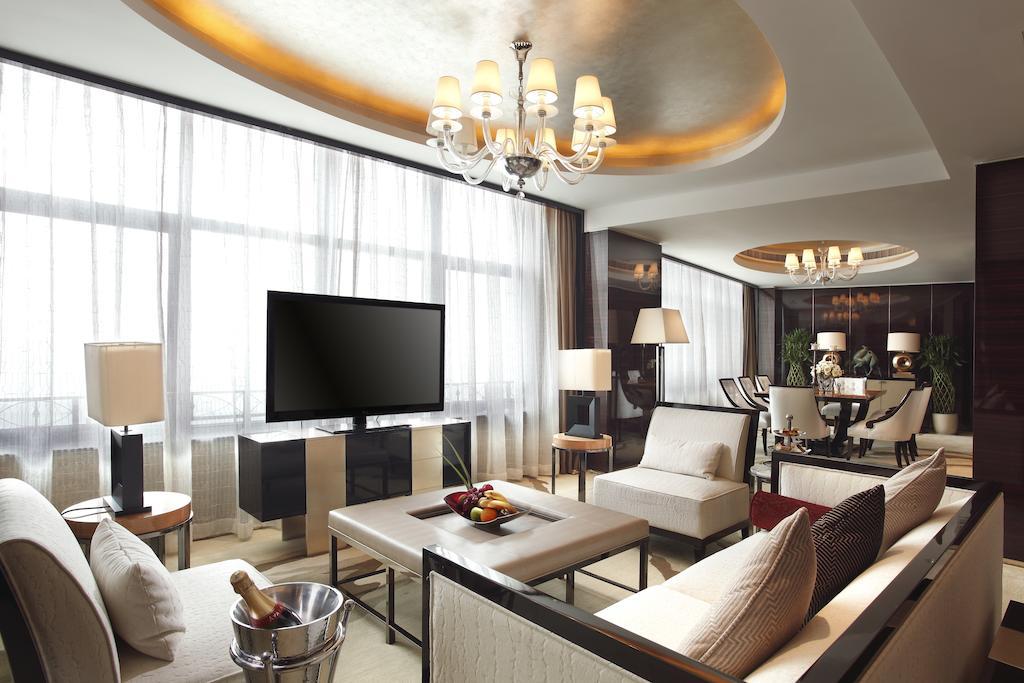 Howard Johnson Kaina Plaza Changzhou تشانغتشو المظهر الخارجي الصورة