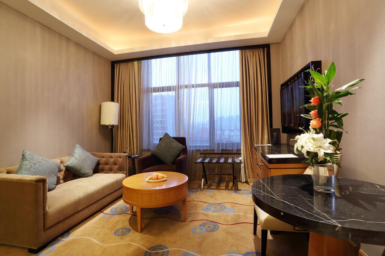 Howard Johnson Kaina Plaza Changzhou تشانغتشو المظهر الخارجي الصورة